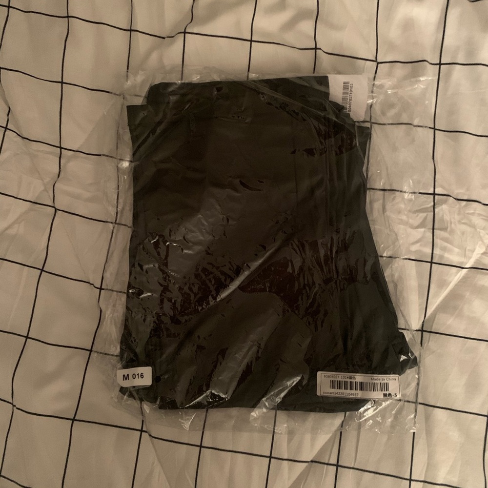leather pants